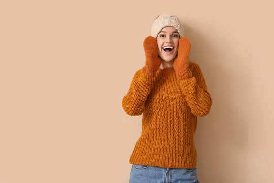 手機平台新用戶操作示意人物圖片